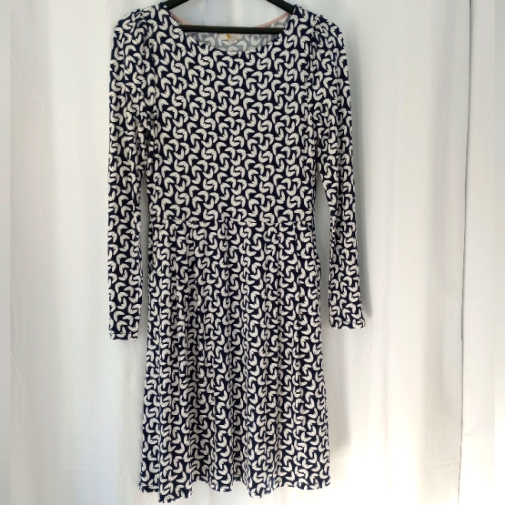 NWOT Boden Francesca Navy Jersey Midi Dress Size 8 Butterfly pattern